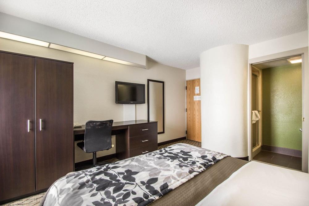 Sleep Inn Miami International Airport photo 31