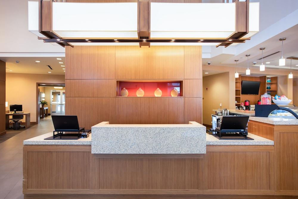 Hyatt Place Pensacola Airport photo 2