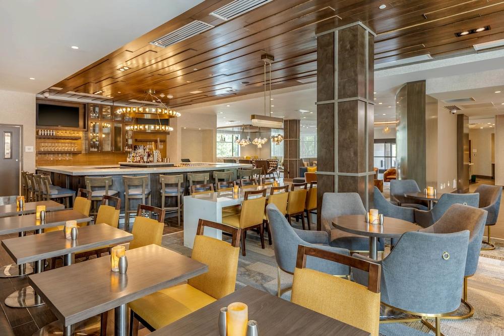DoubleTree by Hilton Charleston Riverview photo 62