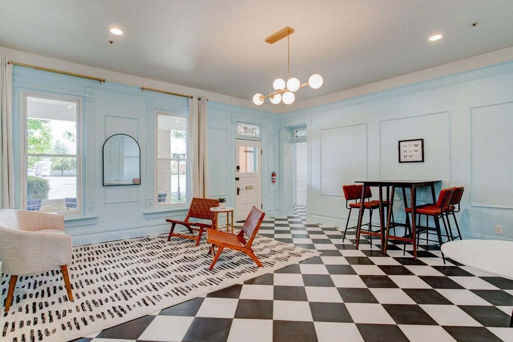 Art City Inn photo 56