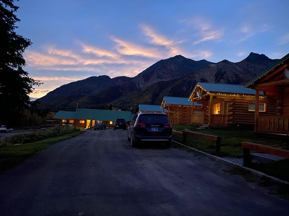 Sheep Mountain Lodge photo 18