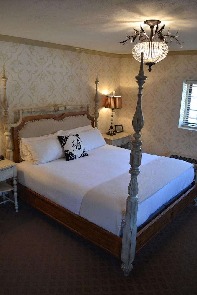 The Beaumont Inn photo 32