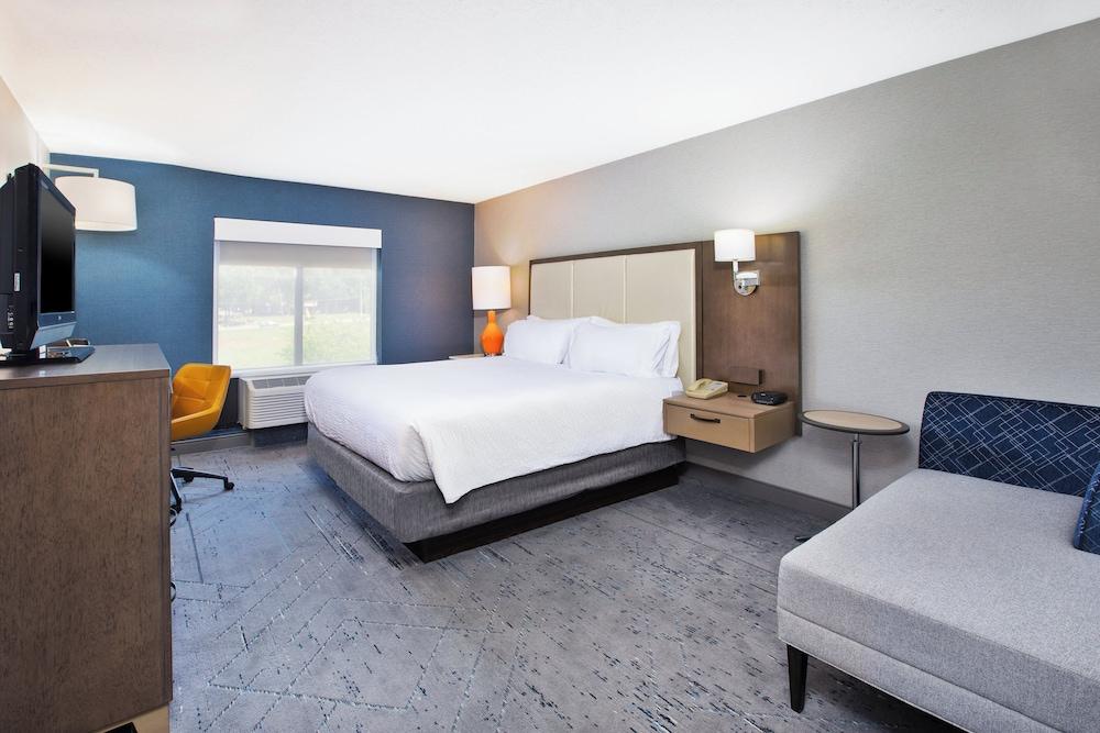Holiday Inn Express & Suites Kent - University Area by IHG photo 25