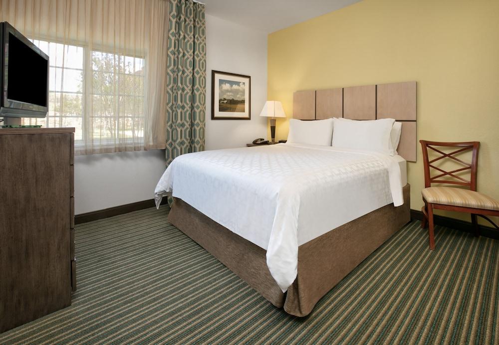 Candlewood Suites DFW South by IHG photo 18