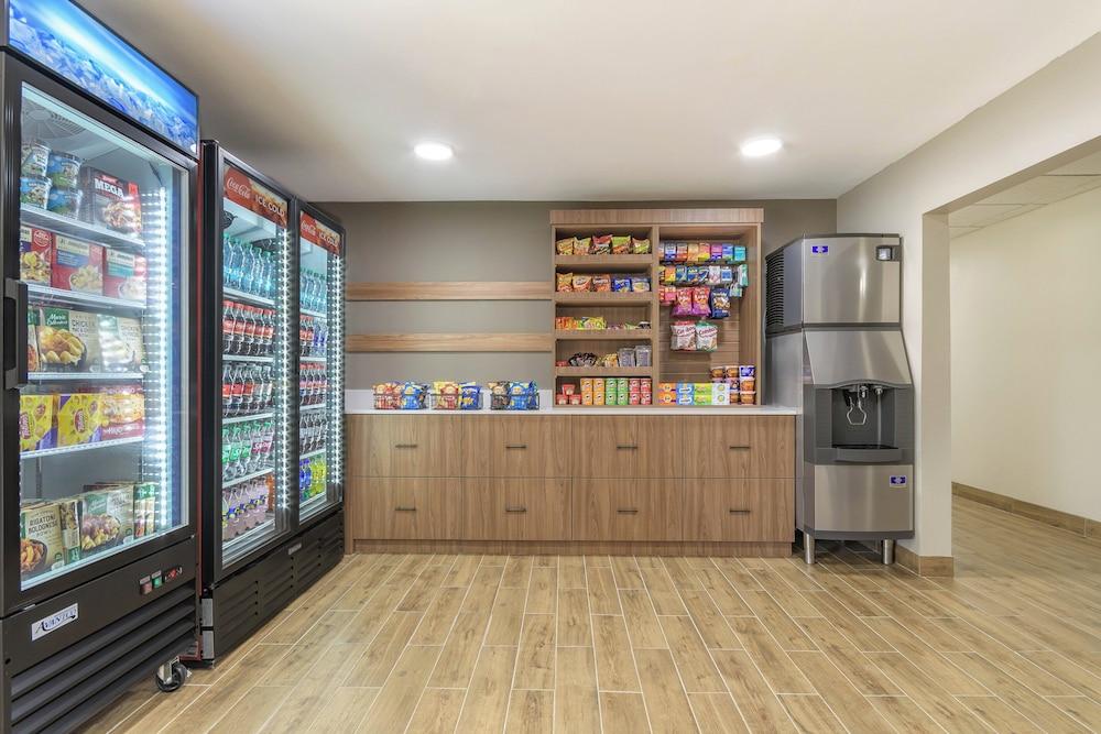 Candlewood Suites Southfield - Detroit by IHG photo 7