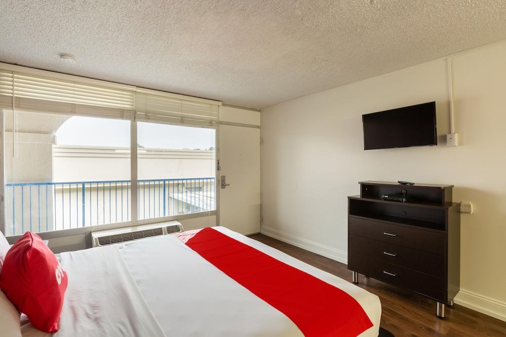 OYO Hotel Baton Rouge - Mead Rd Louisiana photo 21
