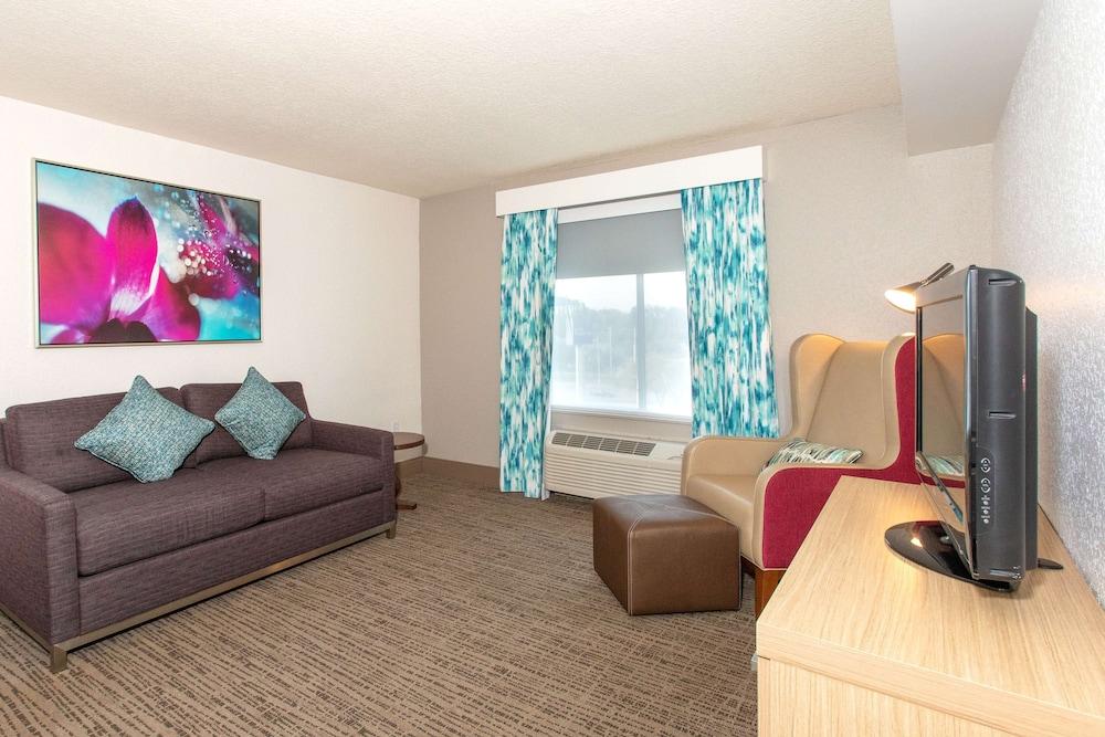 Hilton Garden Inn Jacksonville Airport photo 30