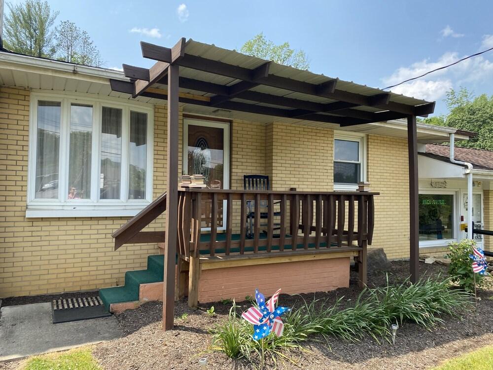 Bennetts Valley Elk Country Inn photo 21