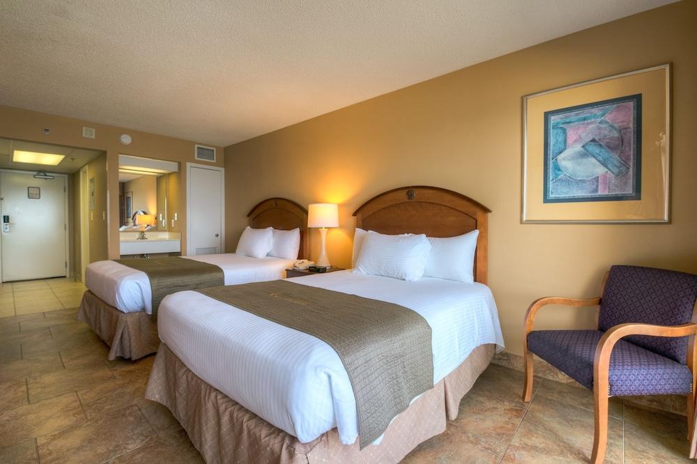 Ocean Drive Beach & Golf Resort photo 68