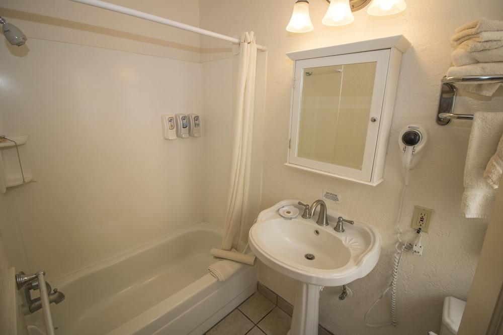 Capitola Venetian Hotel photo 47