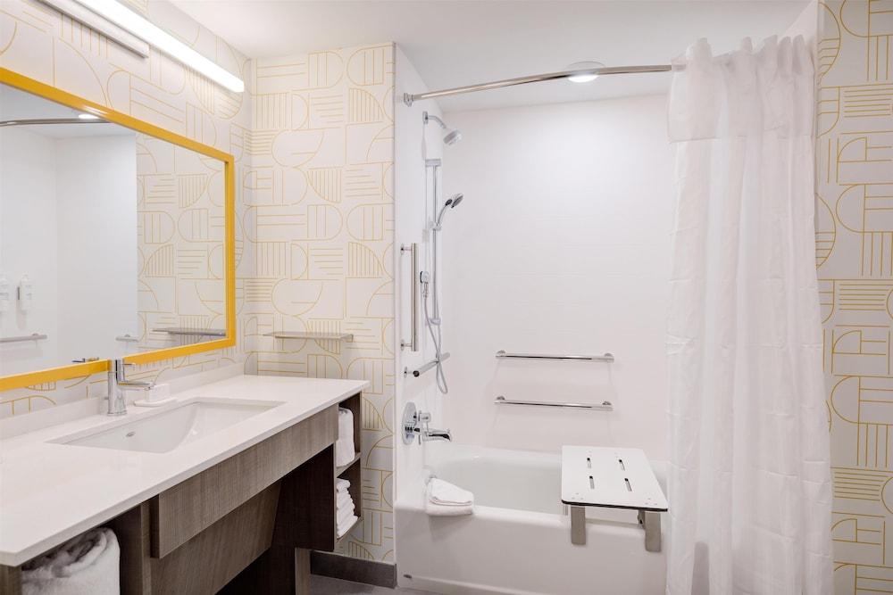 Home2 Suites By Hilton Smithfield Selma photo 34