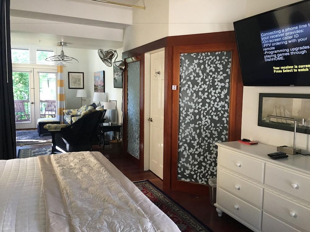 Camden Riverhouse Hotel photo 18