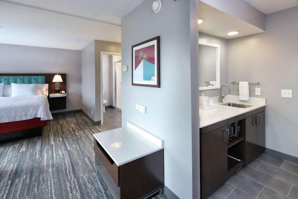 Hampton Inn & Suites Tucson East/Williams Center photo 15