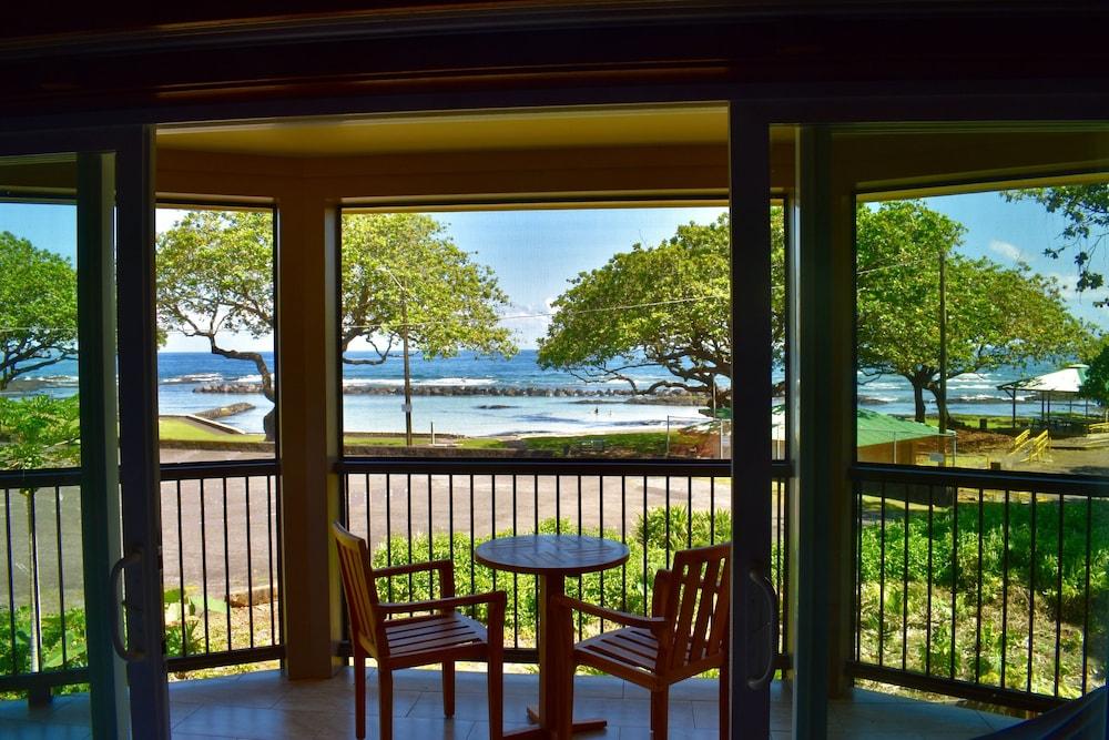 Hilo Beach House Inn photo 29