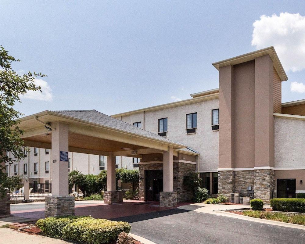 Comfort Inn & Suites Burnet photo 14