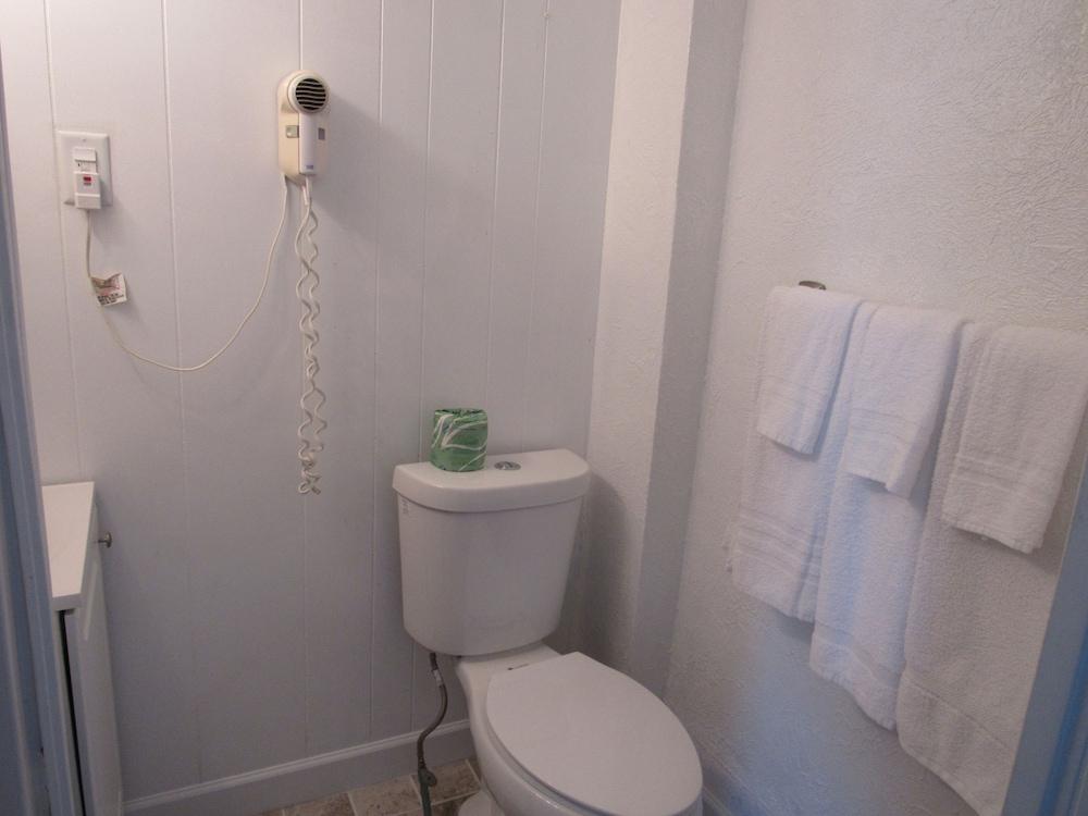The Coral Sands Motel photo 49