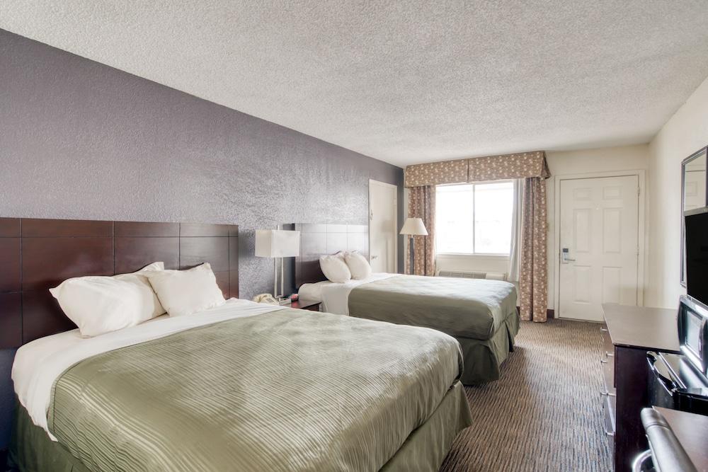 OYO Hotel Alexandria LA - Hwy 165 photo 21