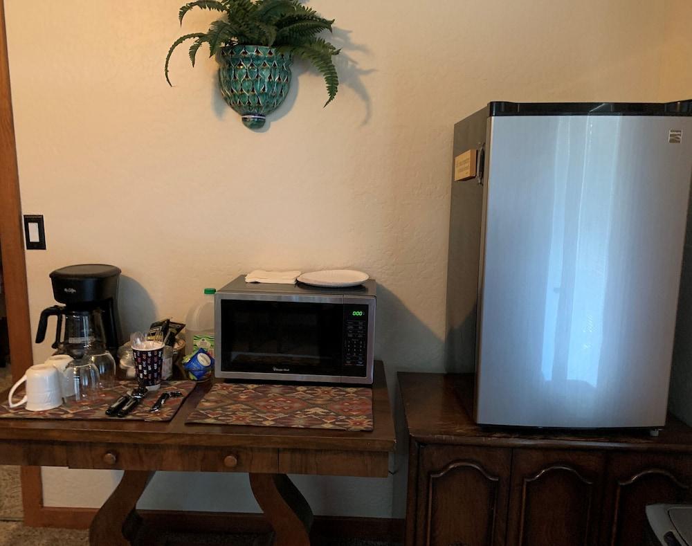 Beeline Guest House photo 36