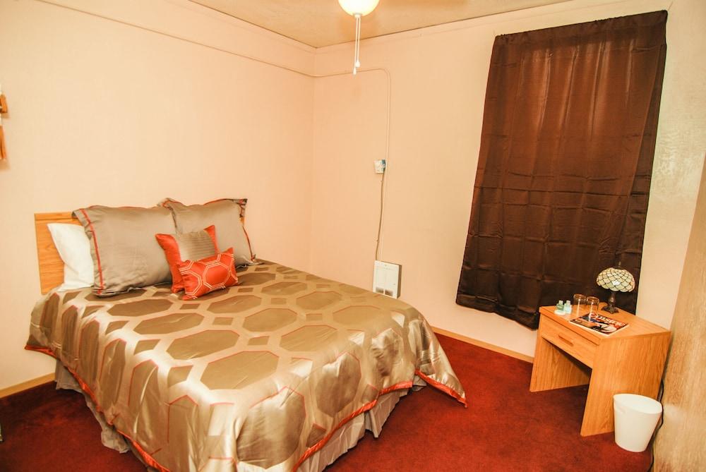 White Horse Hotel photo 40