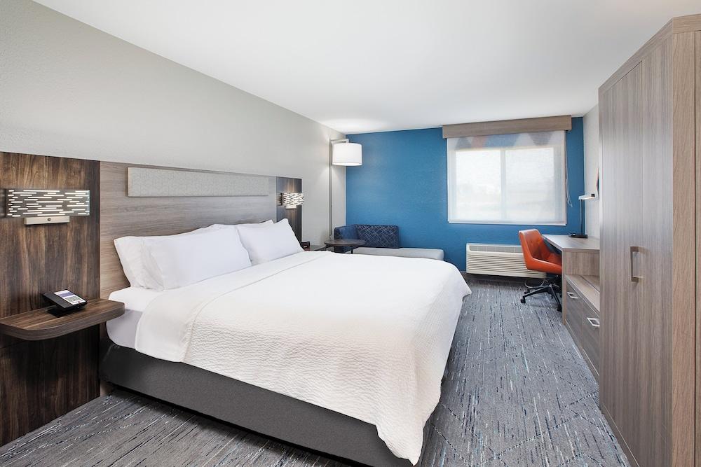Holiday Inn Express Tuscola by IHG photo 15