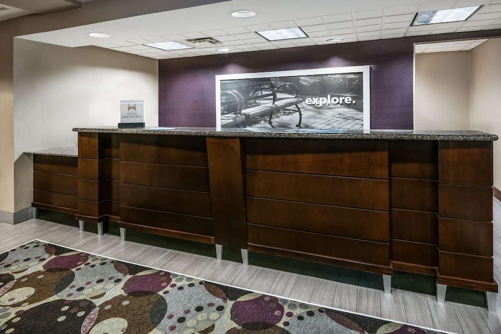 Hampton Inn & Suites San Marcos photo 3