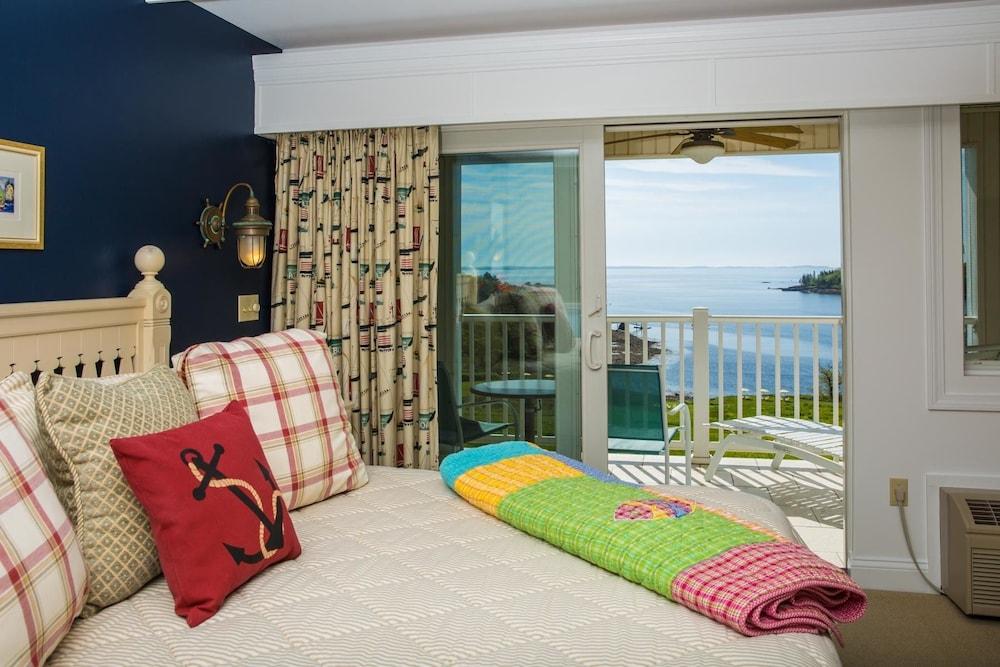Island View Inn photo 18