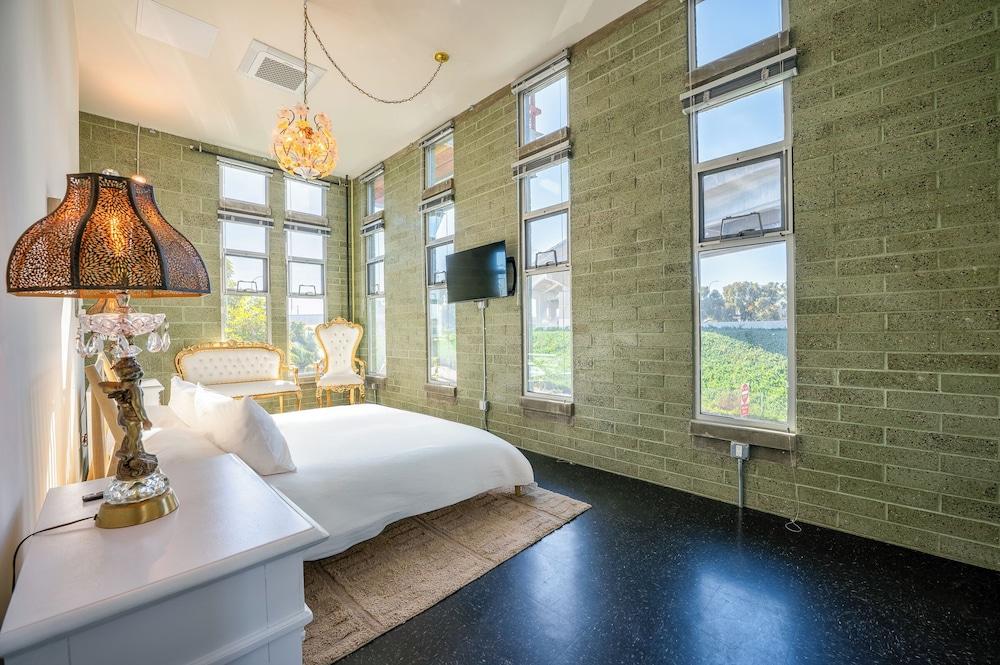 Hotel Narcissus photo 33