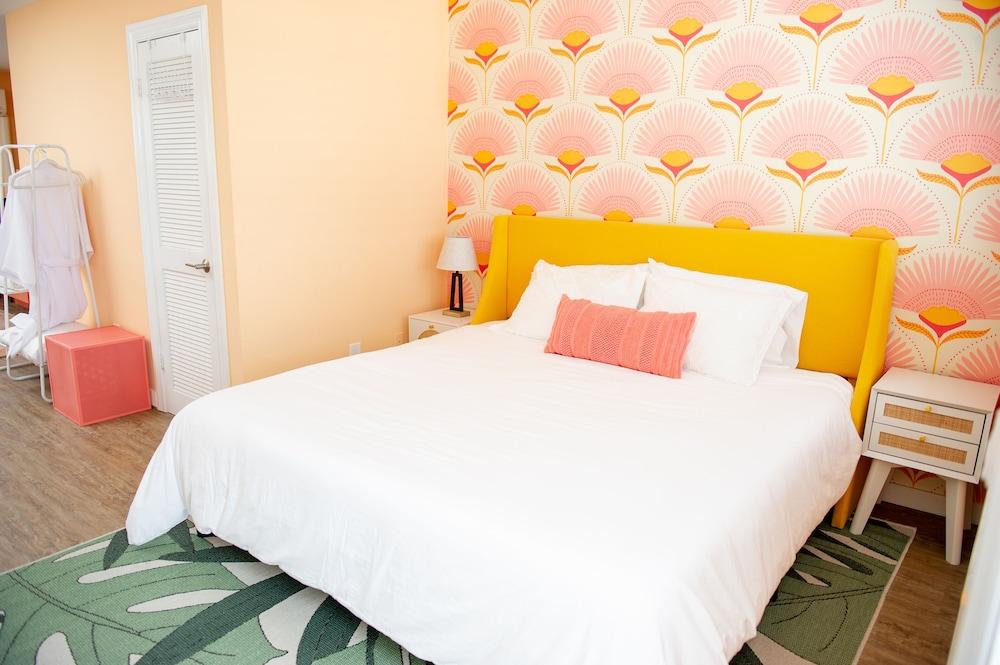 Sunburst Inn photo 13