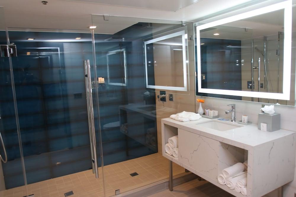 BLVD Hotel and Studios Universal-Hollywood, an Ascend Collection Hotel photo 71