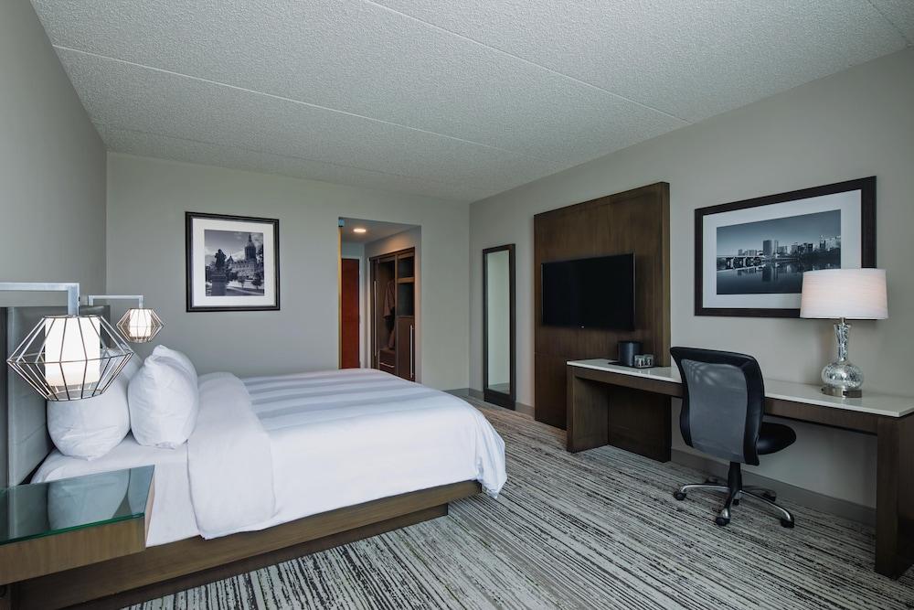 Marriott Cincinnati North photo 5