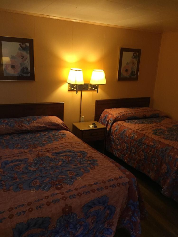 Royal Inn photo 7