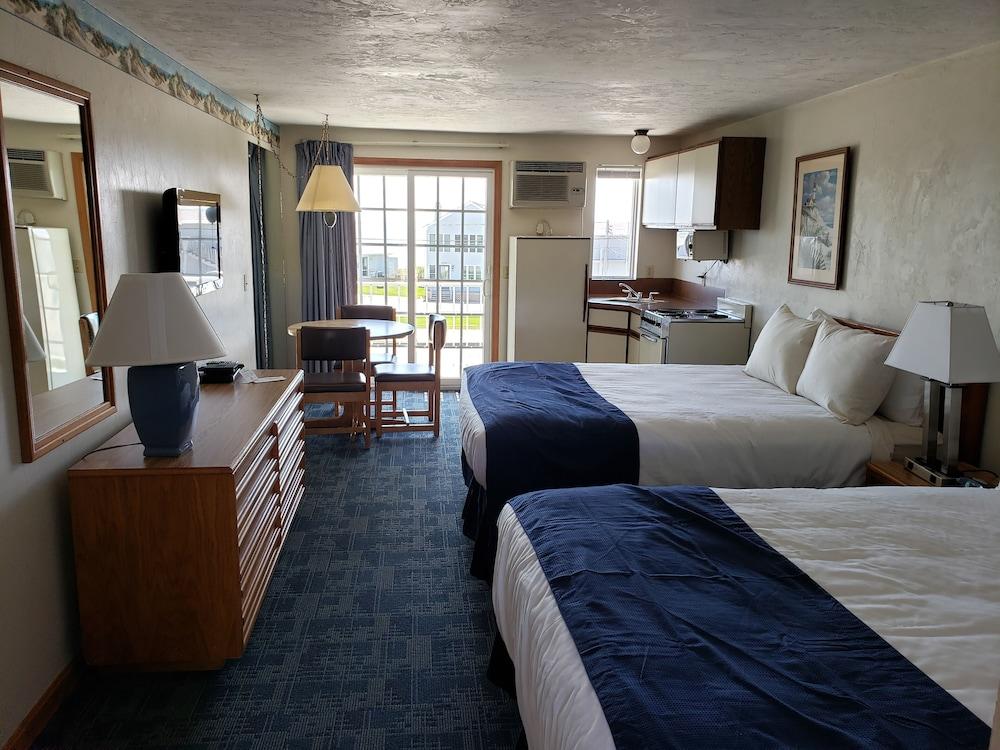 Horizons Beach Resort photo 2