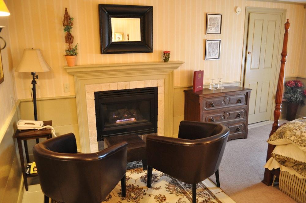 Colby Hill Inn photo 7