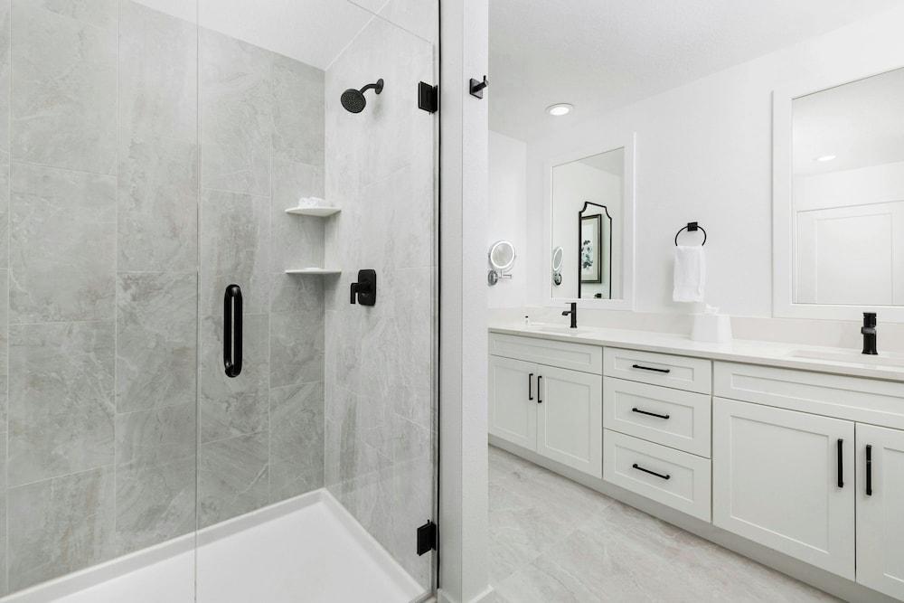 Villatel Orlando Resort, Apartments by Marriott Bonvoy photo 58