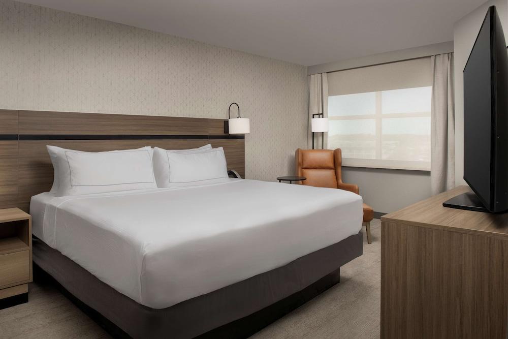 Doubletree by Hilton Chattanooga Hamilton Place photo 42