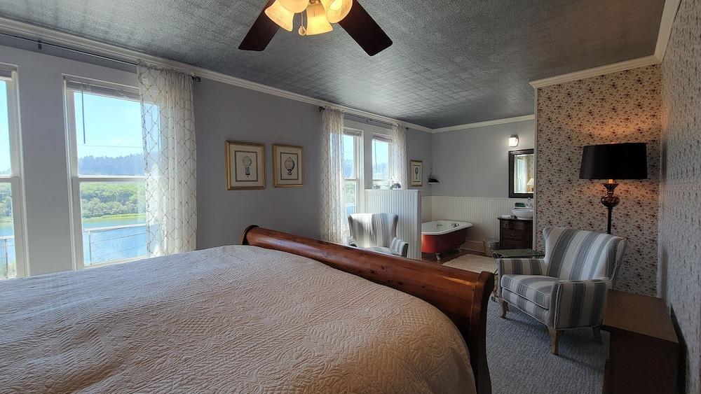 The Historic Requa Inn photo 37
