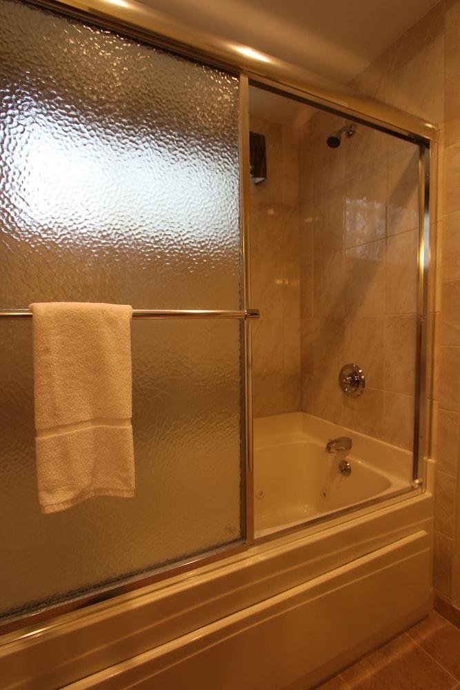 Tanglwood Resort photo 15
