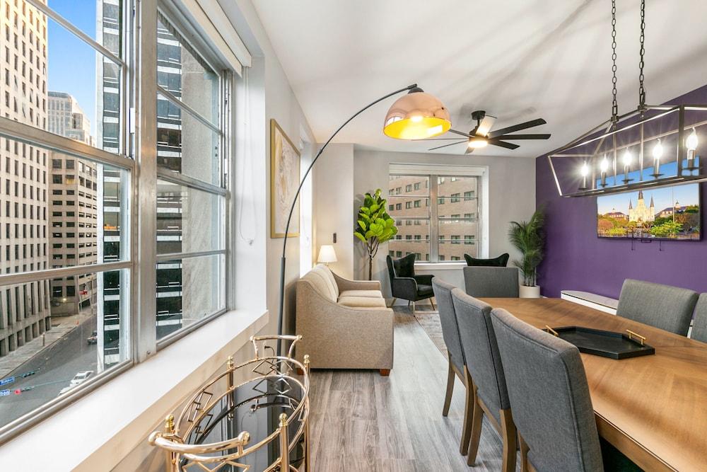 Modern Condos in California Building by Hosteeva photo 73