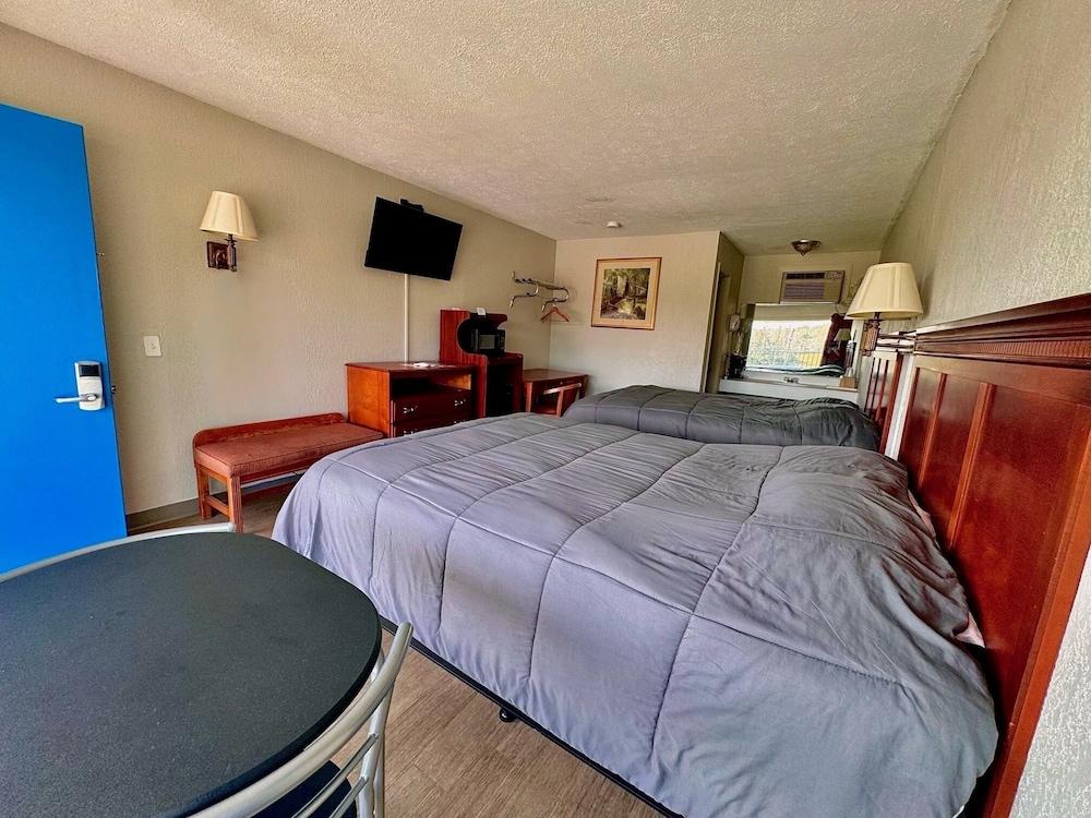 Rodeway Inn Church Hill - Tri Cities Area photo 24