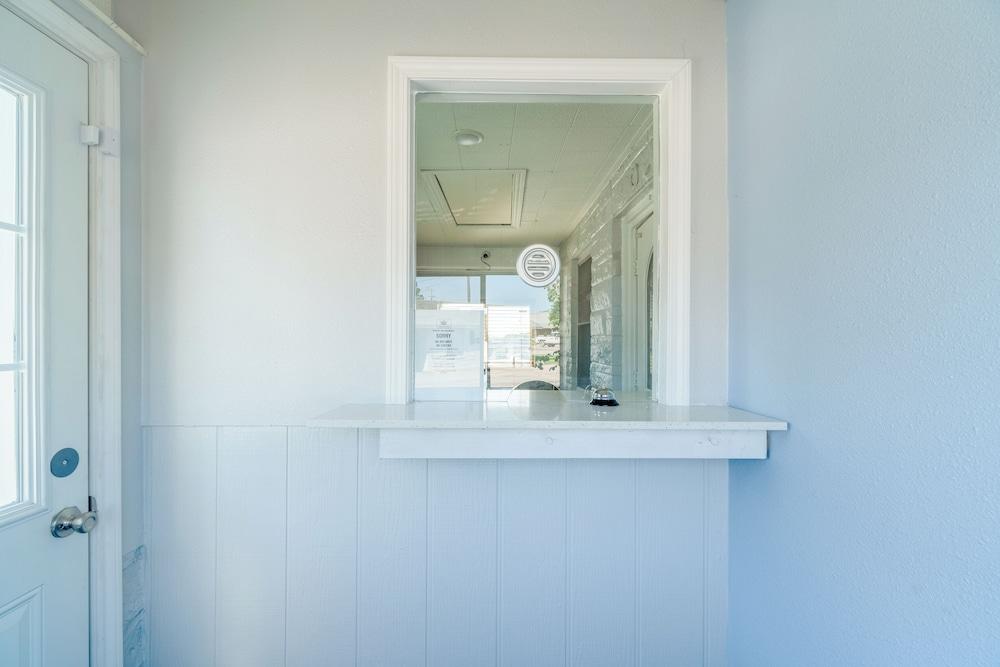 Royal Inn by OYO photo 14
