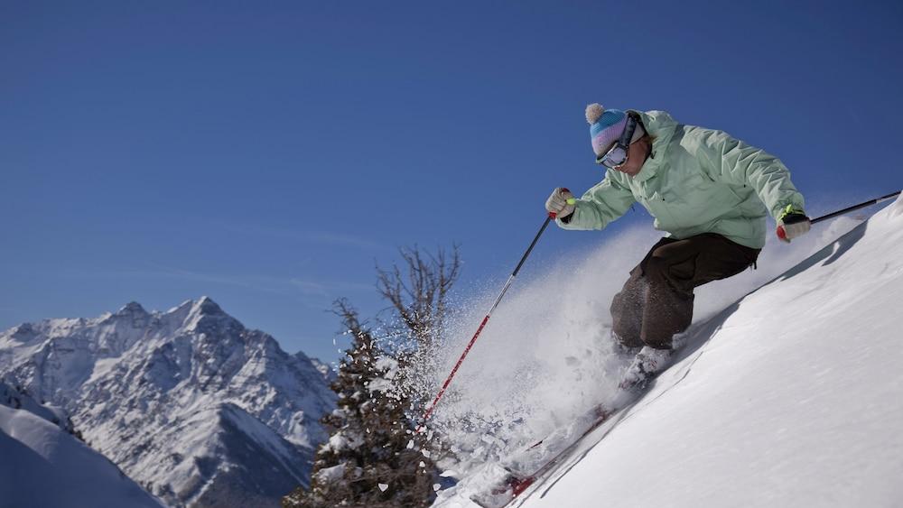 Holiday Inn Express Glenwood Springs by IHG photo 7
