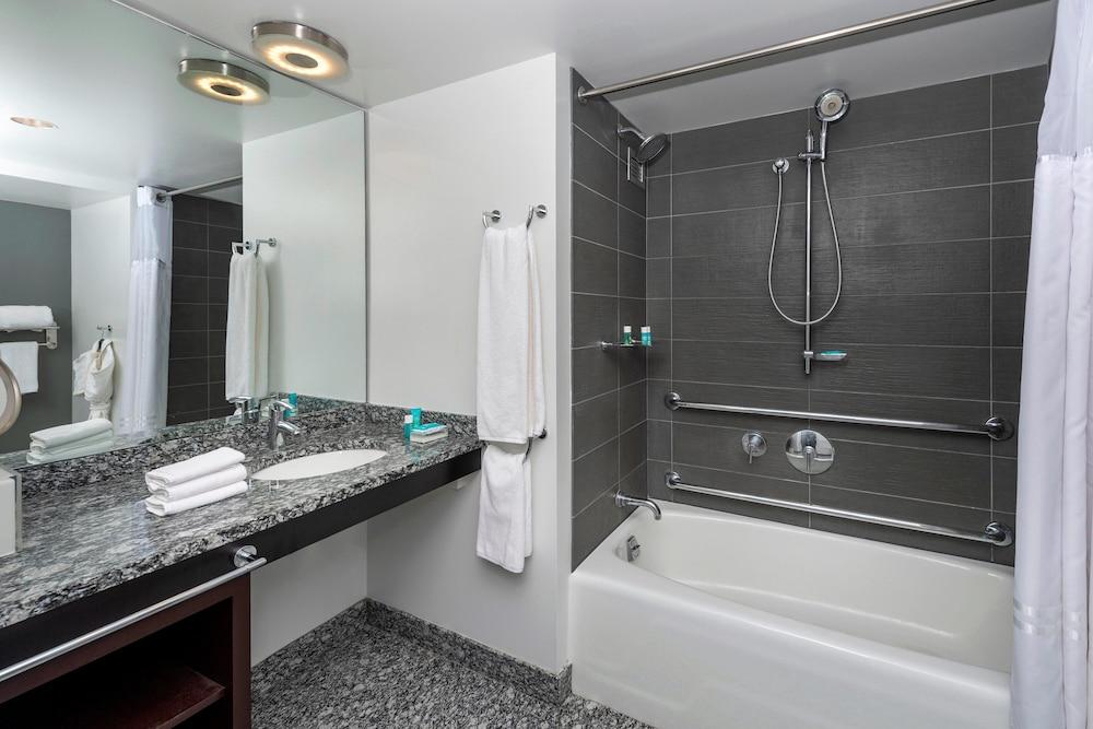 W Boston, a Marriott Hotel photo 67