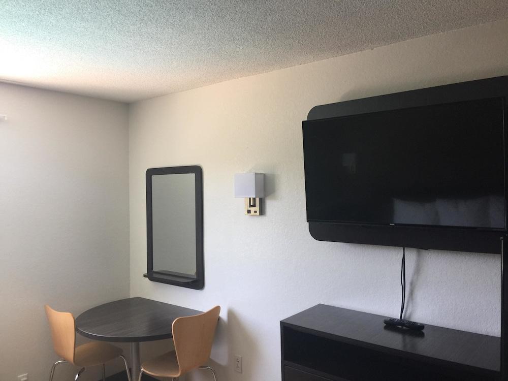 Extended Stay photo 5