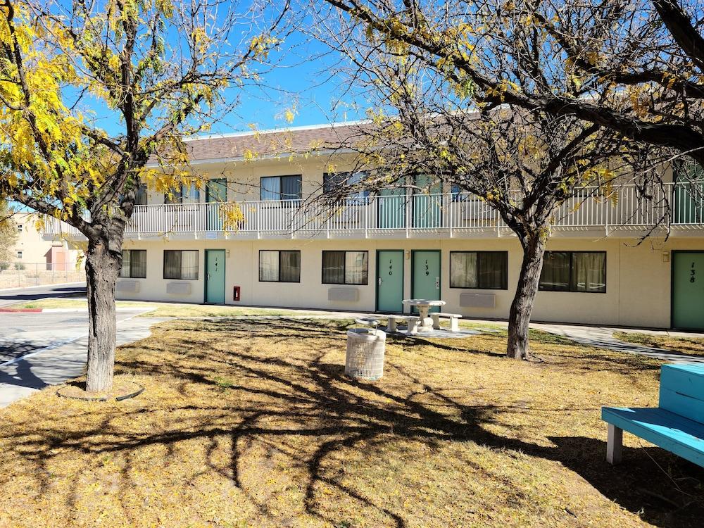 Motel 9 Las Cruces photo 9