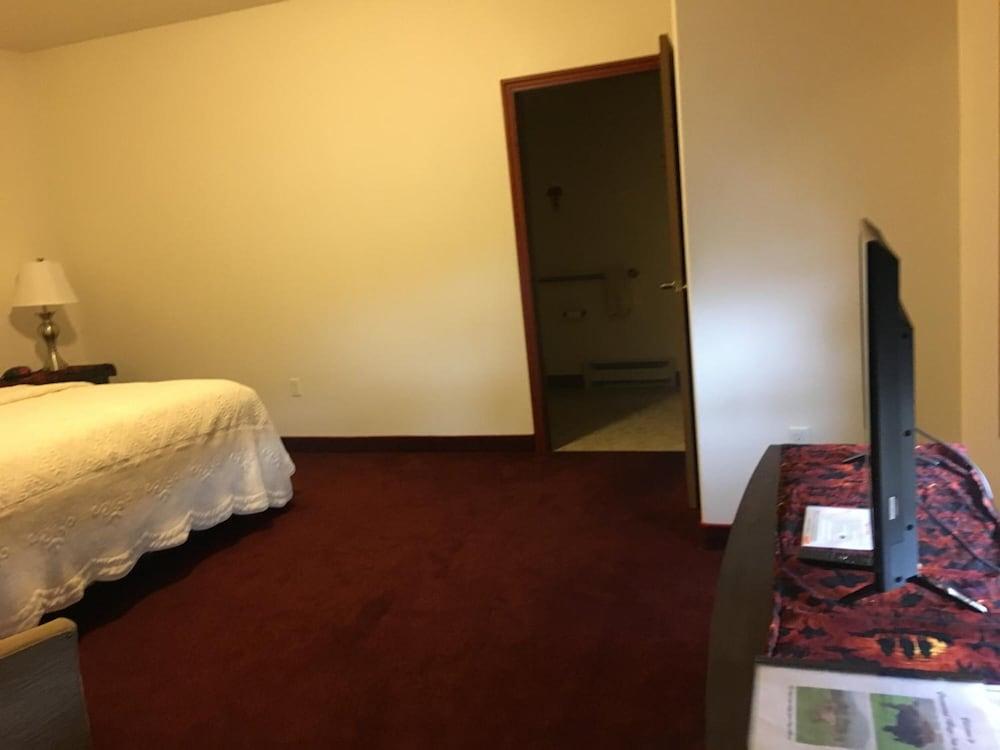Greenwood Village Inn & Suites photo 16