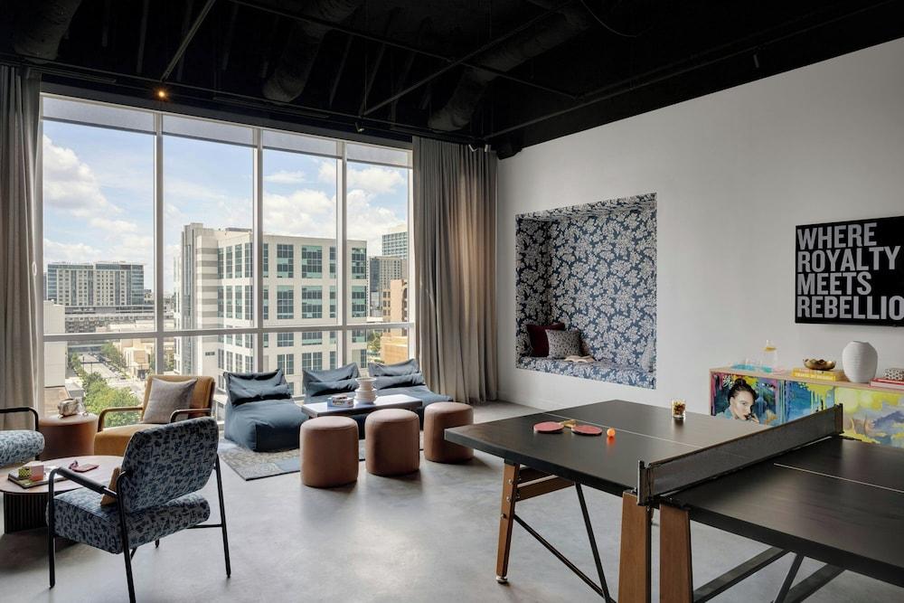 Moxy Charlotte Downtown photo 24