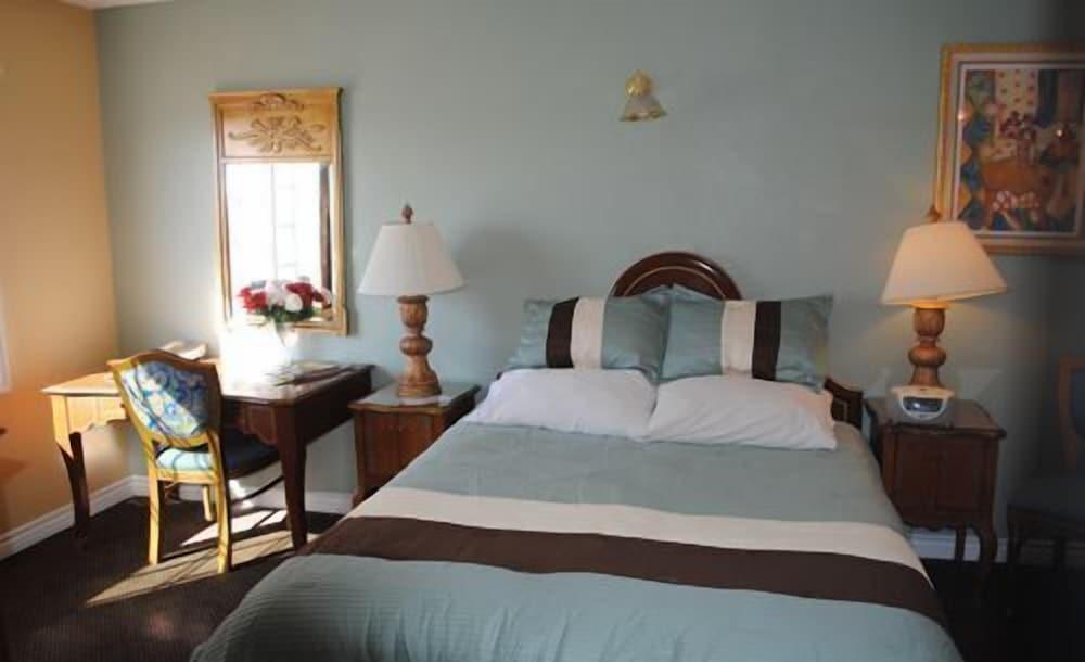 Travel Inn And Suites photo 16