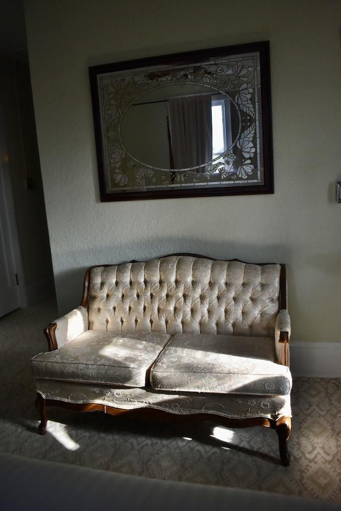 The DeLand Hotel photo 90