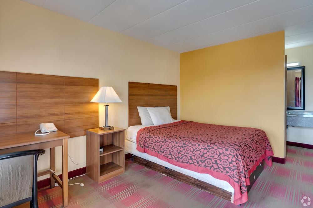I-80 Inn & Suites photo 21
