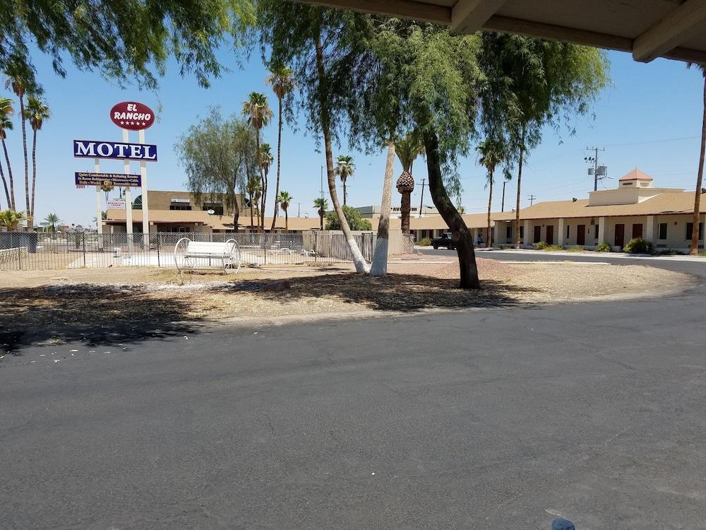 El Rancho Motel photo 22
